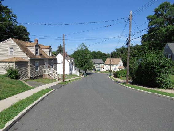 146 High St, Manchester, CT 06040