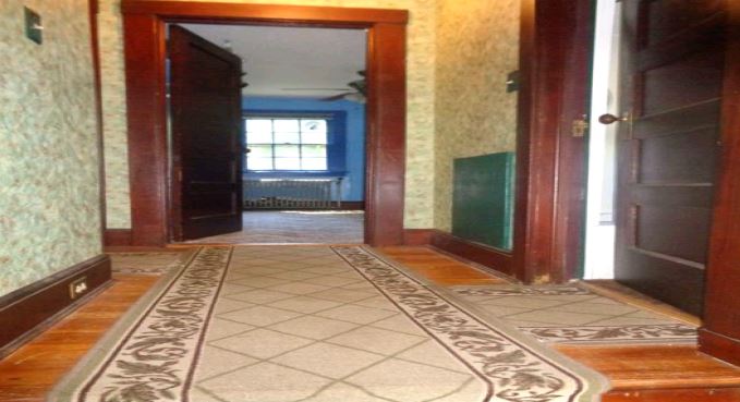 146 High St, Manchester, CT 06040