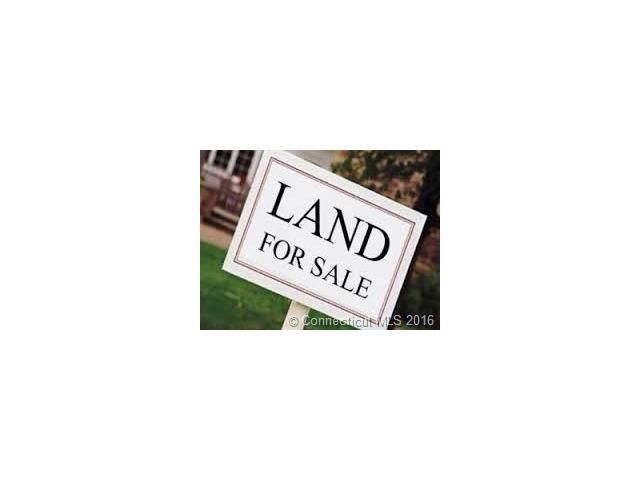 39-41 Wadsworth St, Manchester, CT 06040