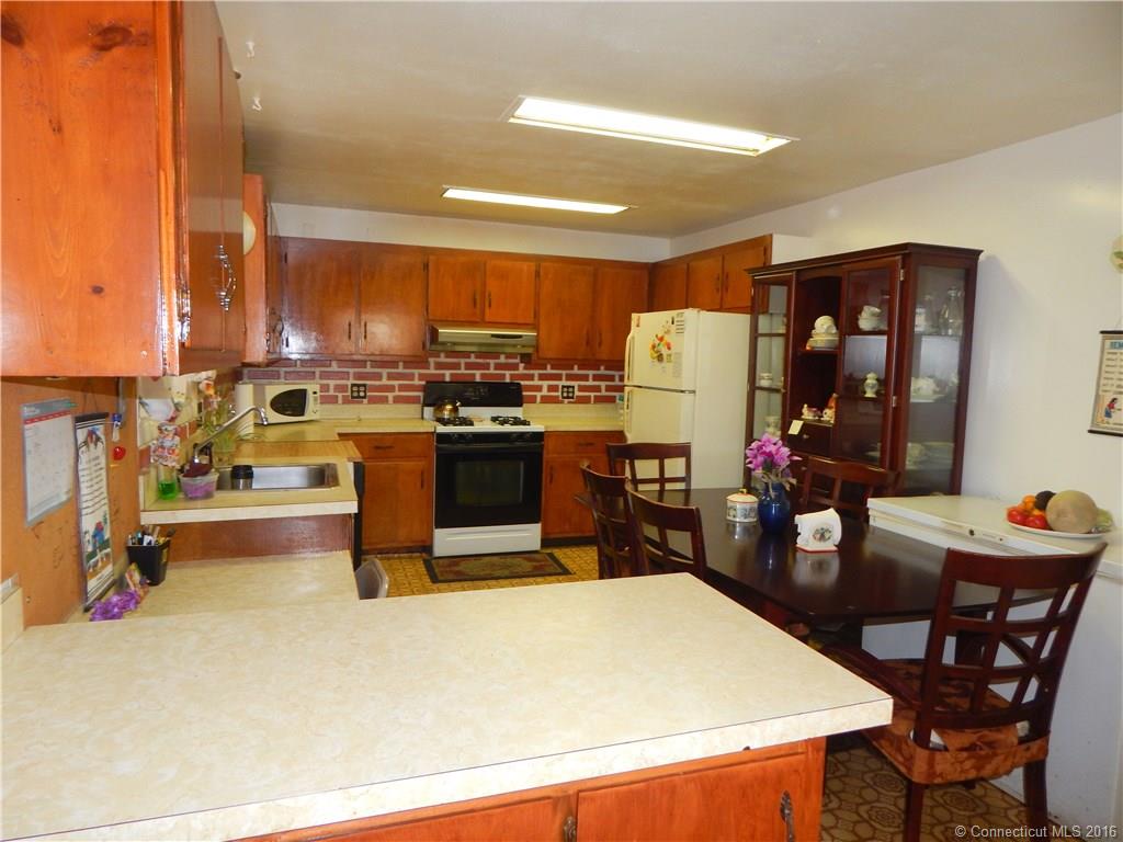 293 Spruce St., Manchester, CT 06040