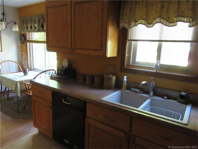 588 East Center St., Manchester, CT 06040