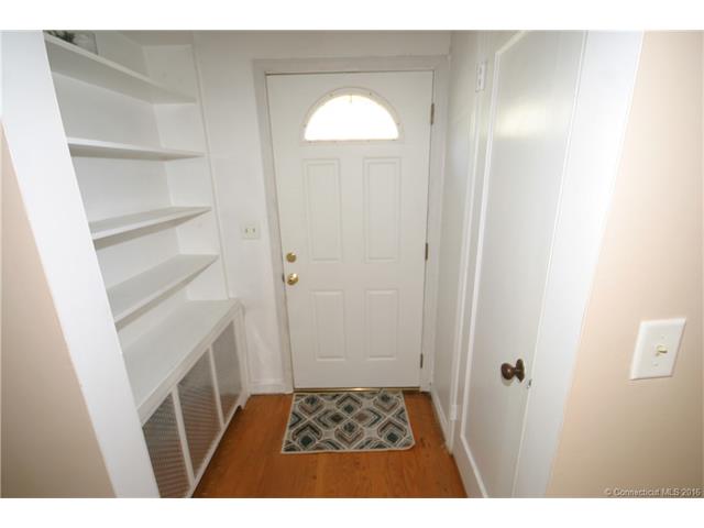 754 Center St, Manchester, CT 06040