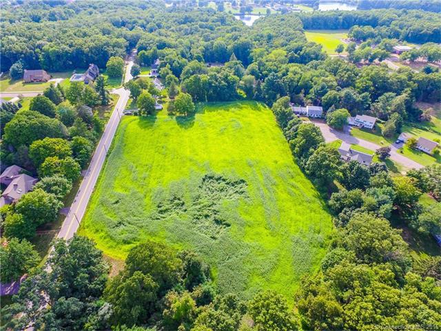 235 Fern St, Manchester, CT 06040