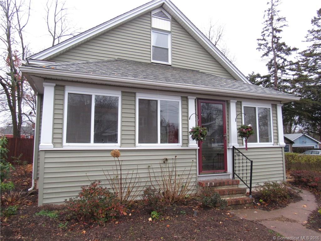 42 Dudley St, Manchester, CT 06040
