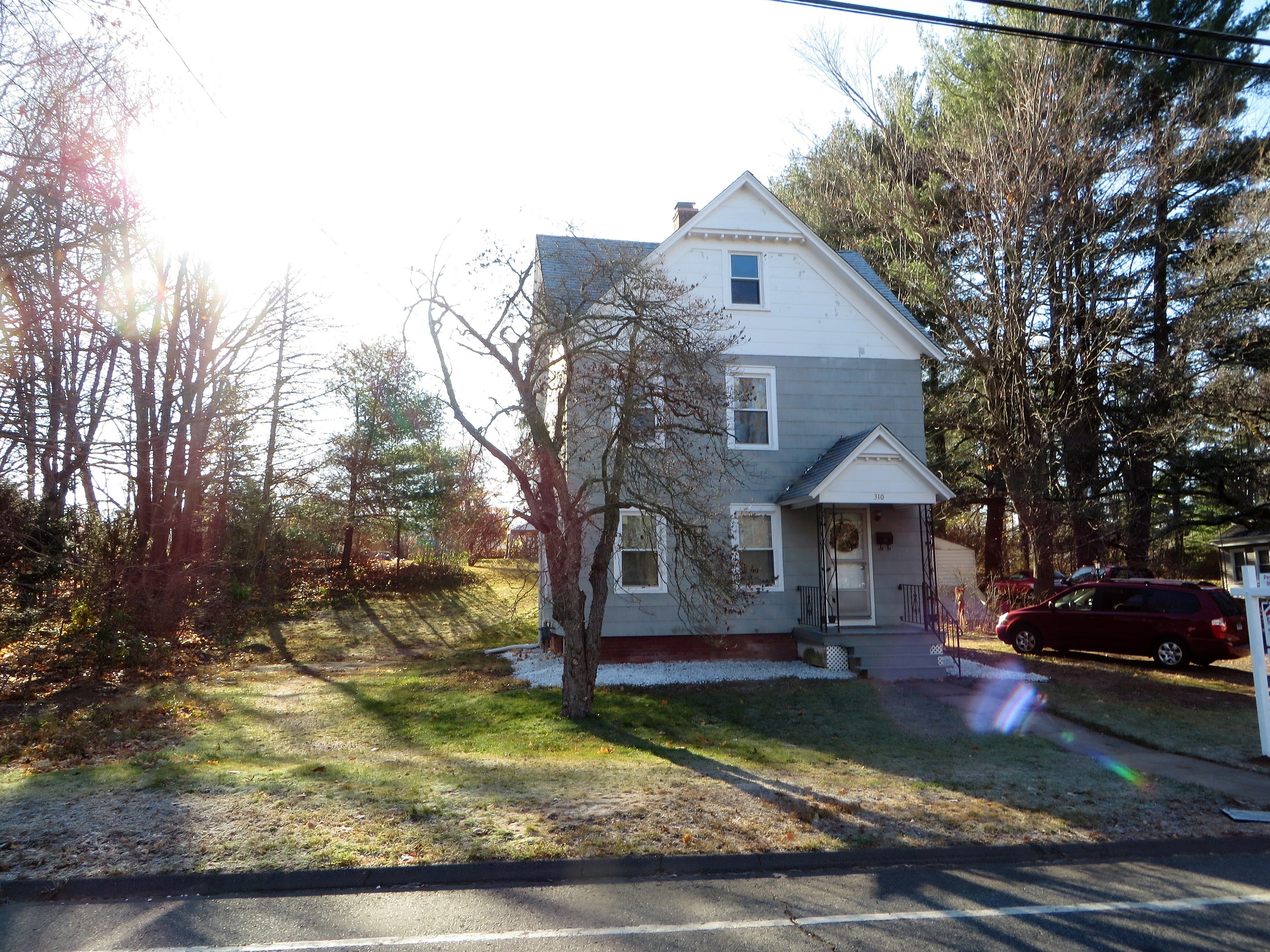 310 Charter Oak St., Manchester, CT 06040