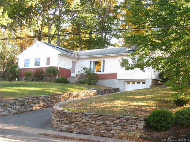 139 Mountain Rd, Manchester, CT 06040
