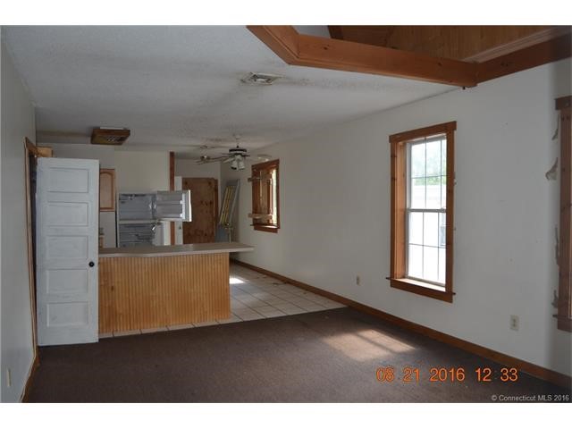 107Spruce St, Manchester, CT 06040
