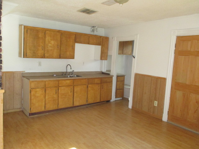 91-93 Spruce Street02Manchester, CT, 06040Hartford County