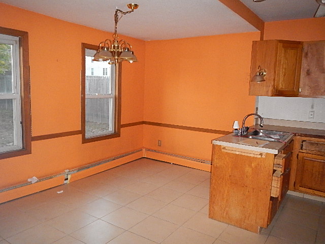 79-81 High St02Manchester, CT, 06040Hartford County