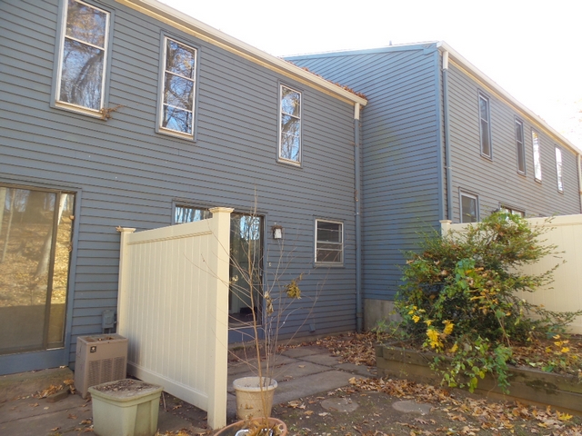 527 A Hilliard StManchester, CT, 06040Hartford County
