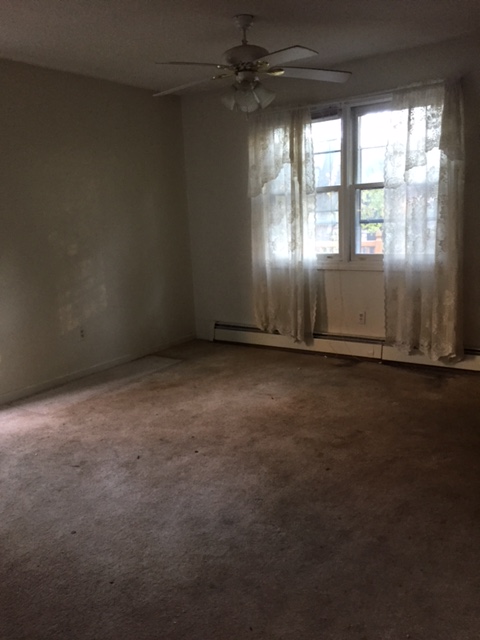 76 Karen Dr, Manchester, CT 06042