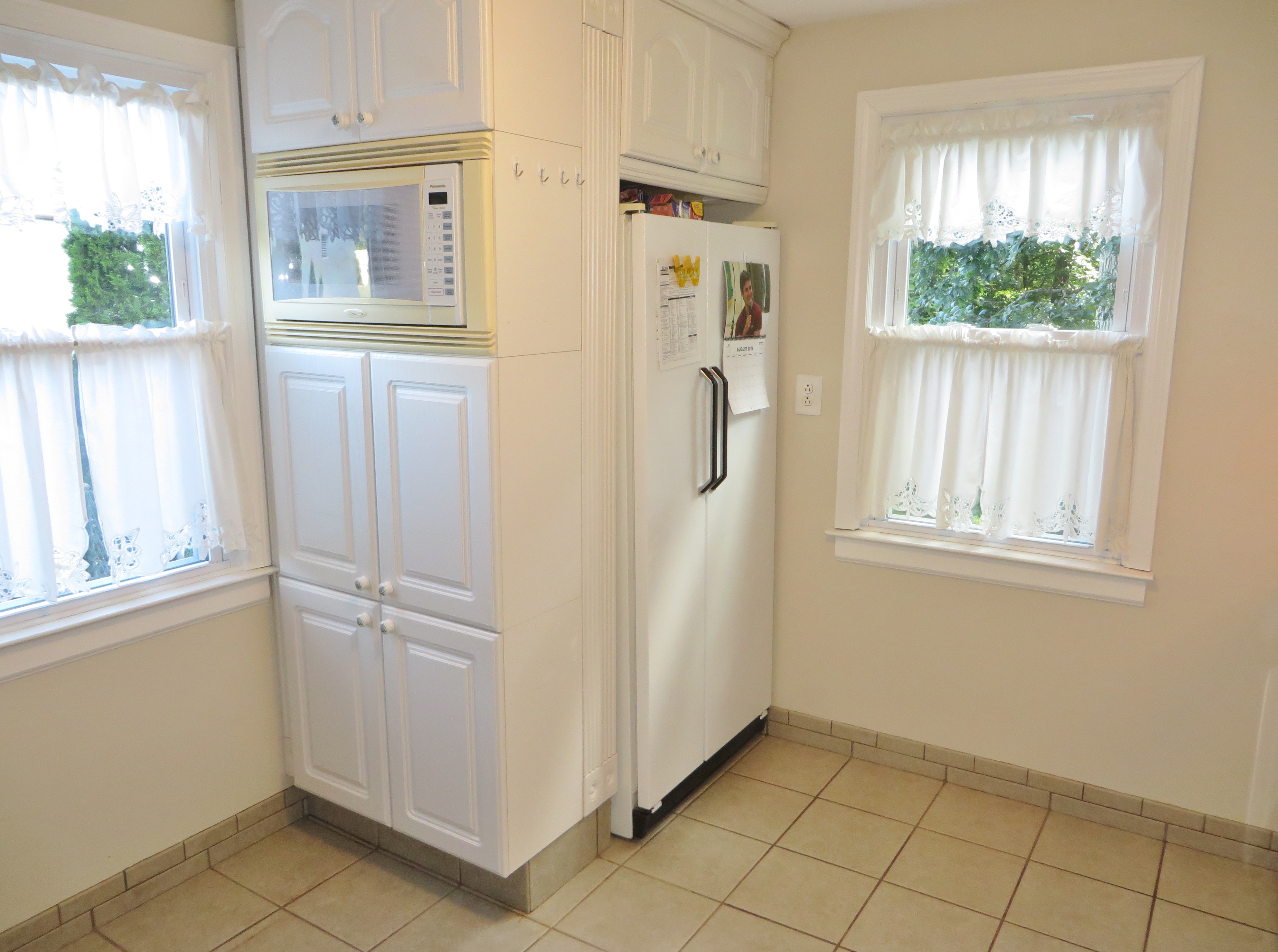 5 Broad St, Manchester, CT 06042
