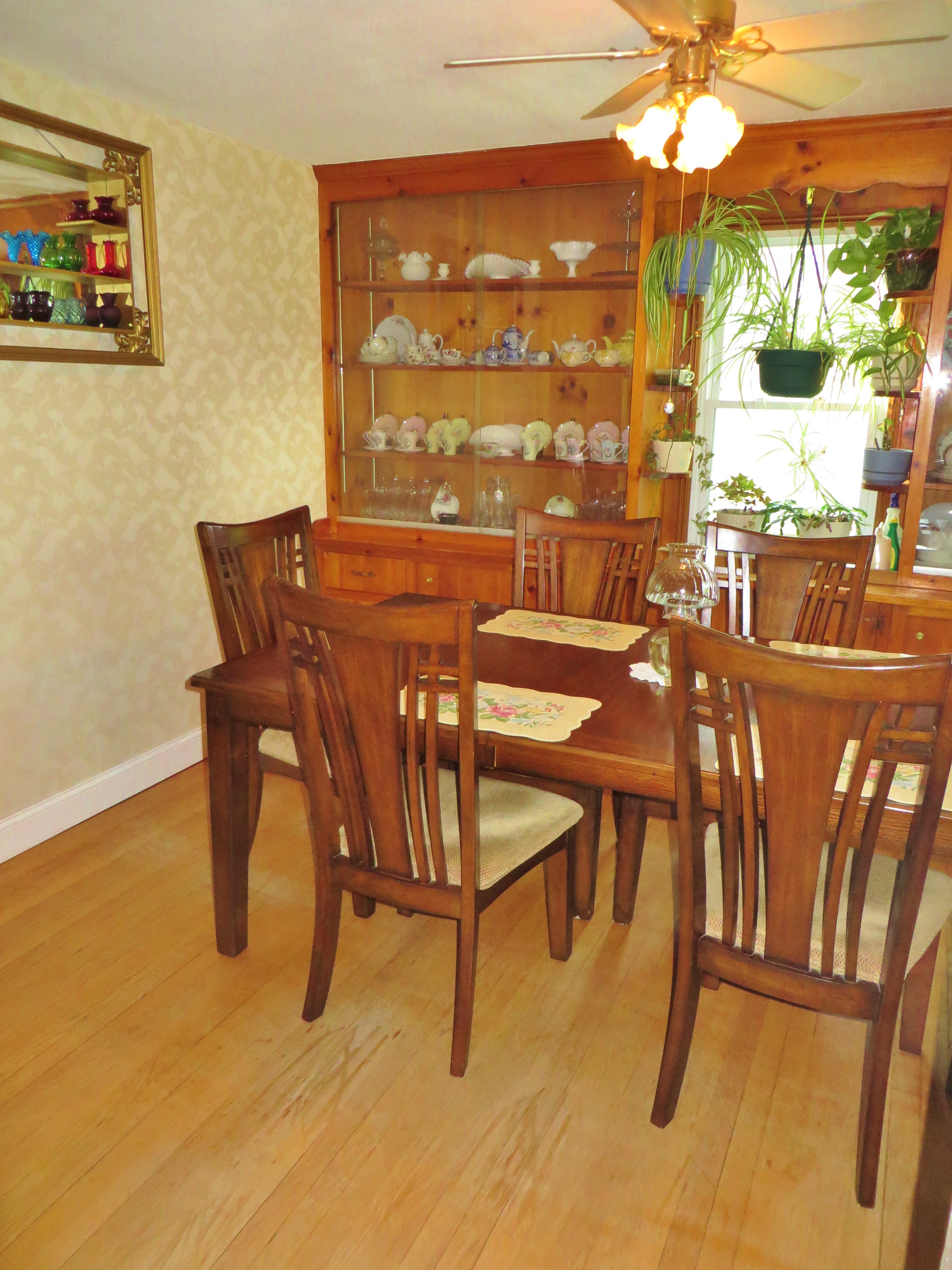 5 Broad St, Manchester, CT 06042
