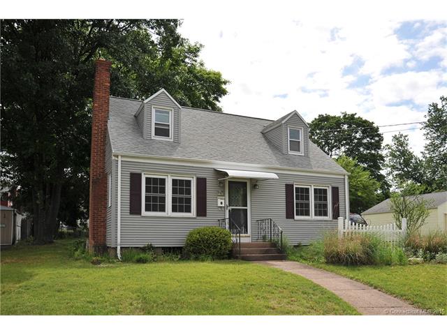 447Summit St, Manchester, CT 06042