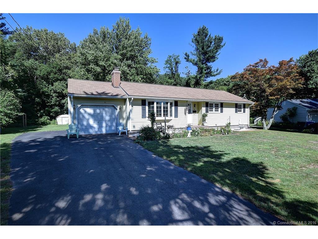 26 Croft Dr, Manchester, CT 06042