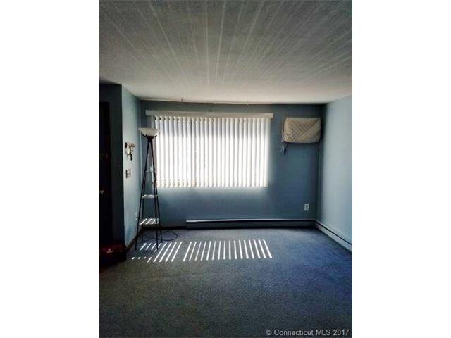 199 Homestead St, Manchester, CT 06042
