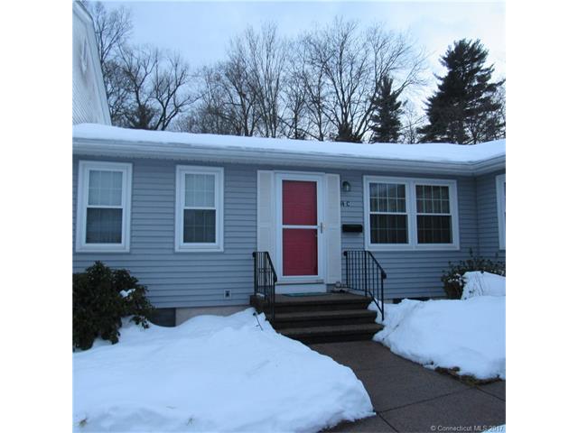 14 Esquire Dr, Manchester, CT 06042