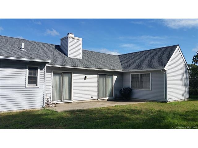 80Sandra Dr, Manchester, CT 06042