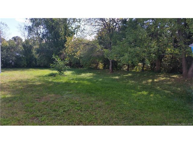 80Sandra Dr, Manchester, CT 06042