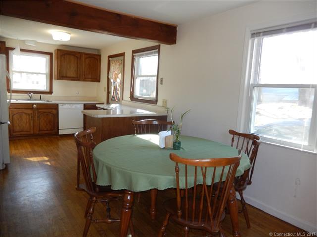87White St, Manchester, CT 06042