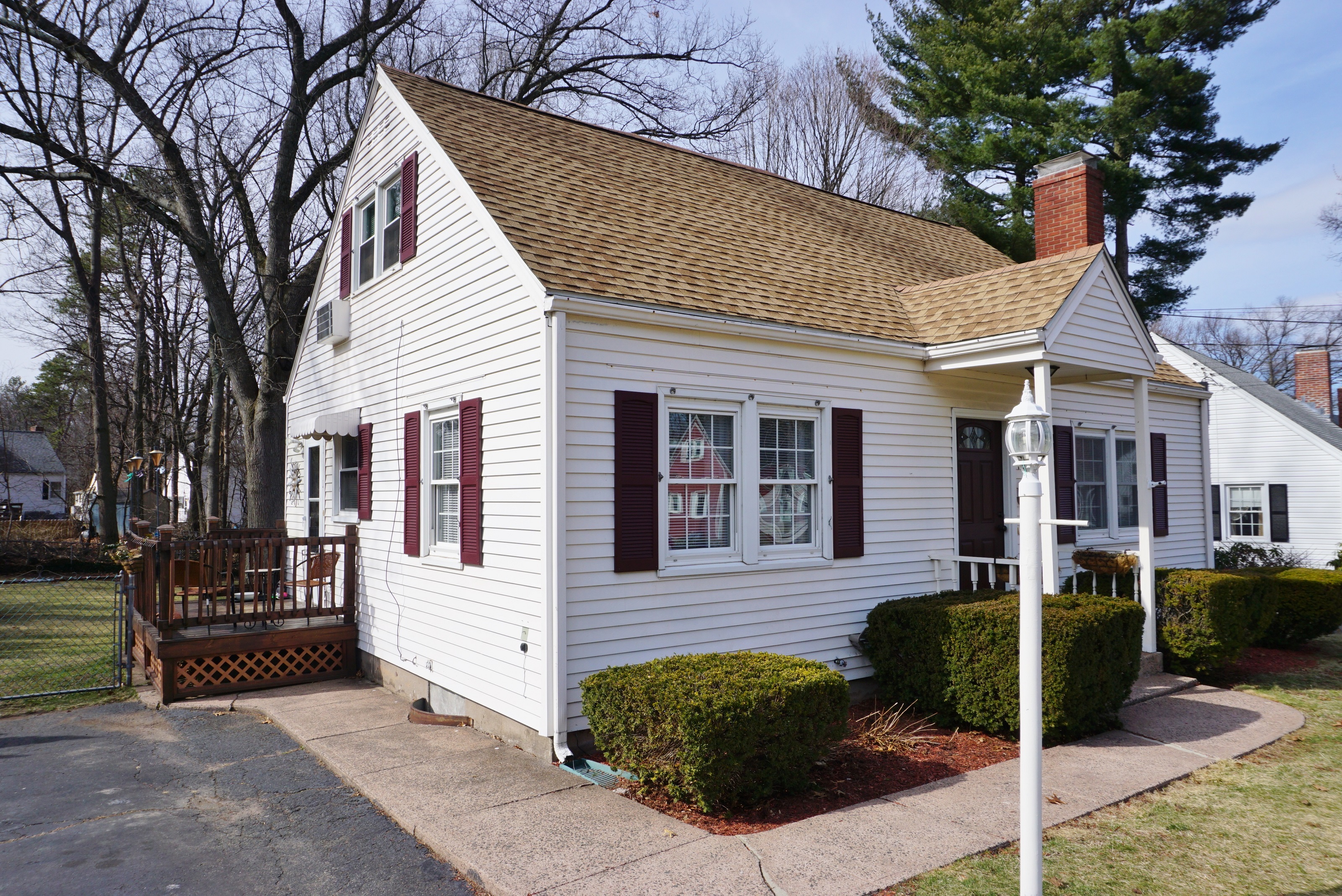 104 White St., Manchester, CT 06042