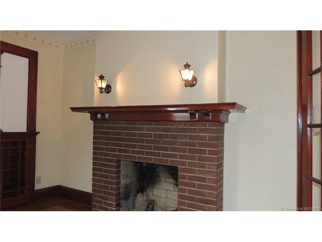 36 Sherrill St, New Britain, CT 06051