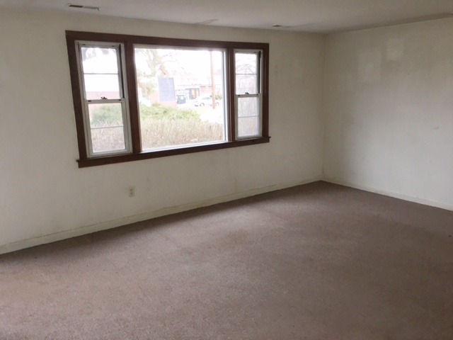 31 Halsey Road, New Britain, CT 06051