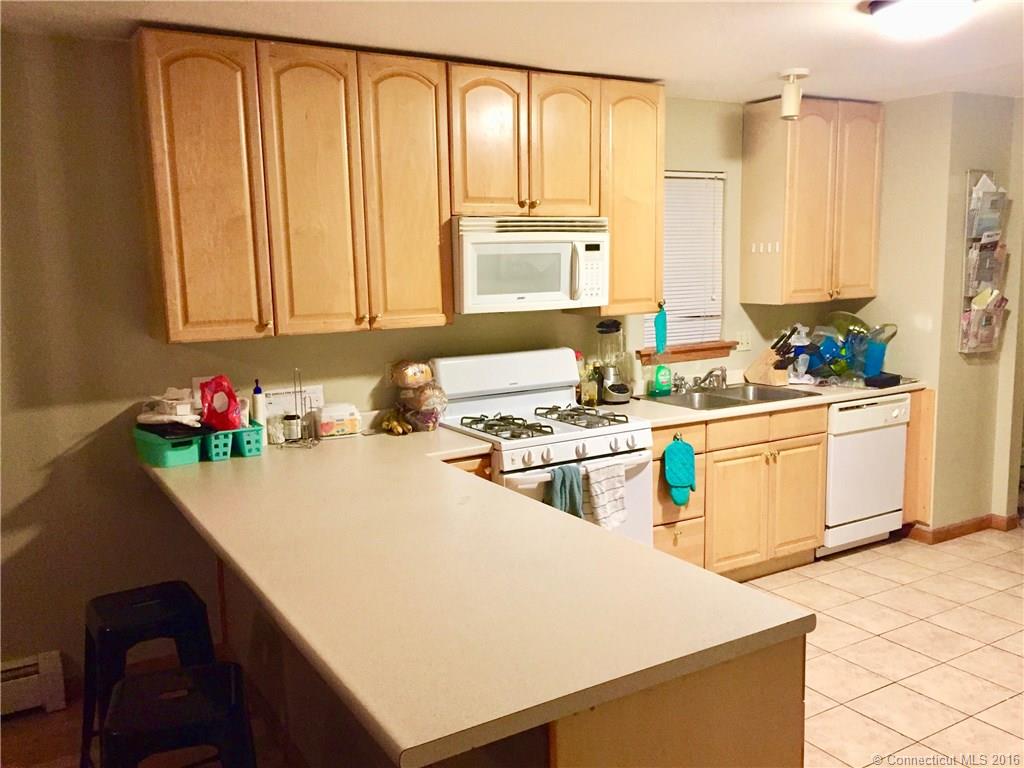 222 Bassett St #B, New Britain, CT 06051