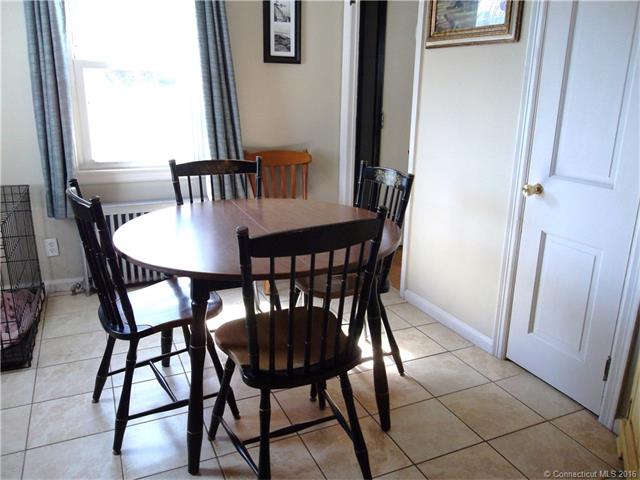 384Glen St, New Britain, CT 06051