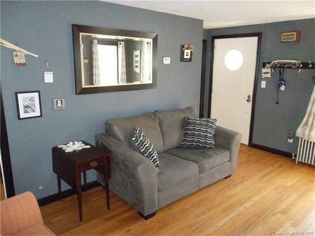384Glen St, New Britain, CT 06051