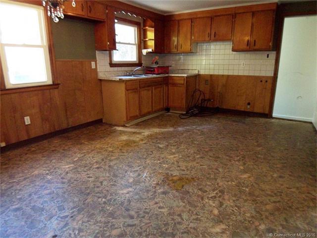 141 City Ave, New Britain, CT 06051
