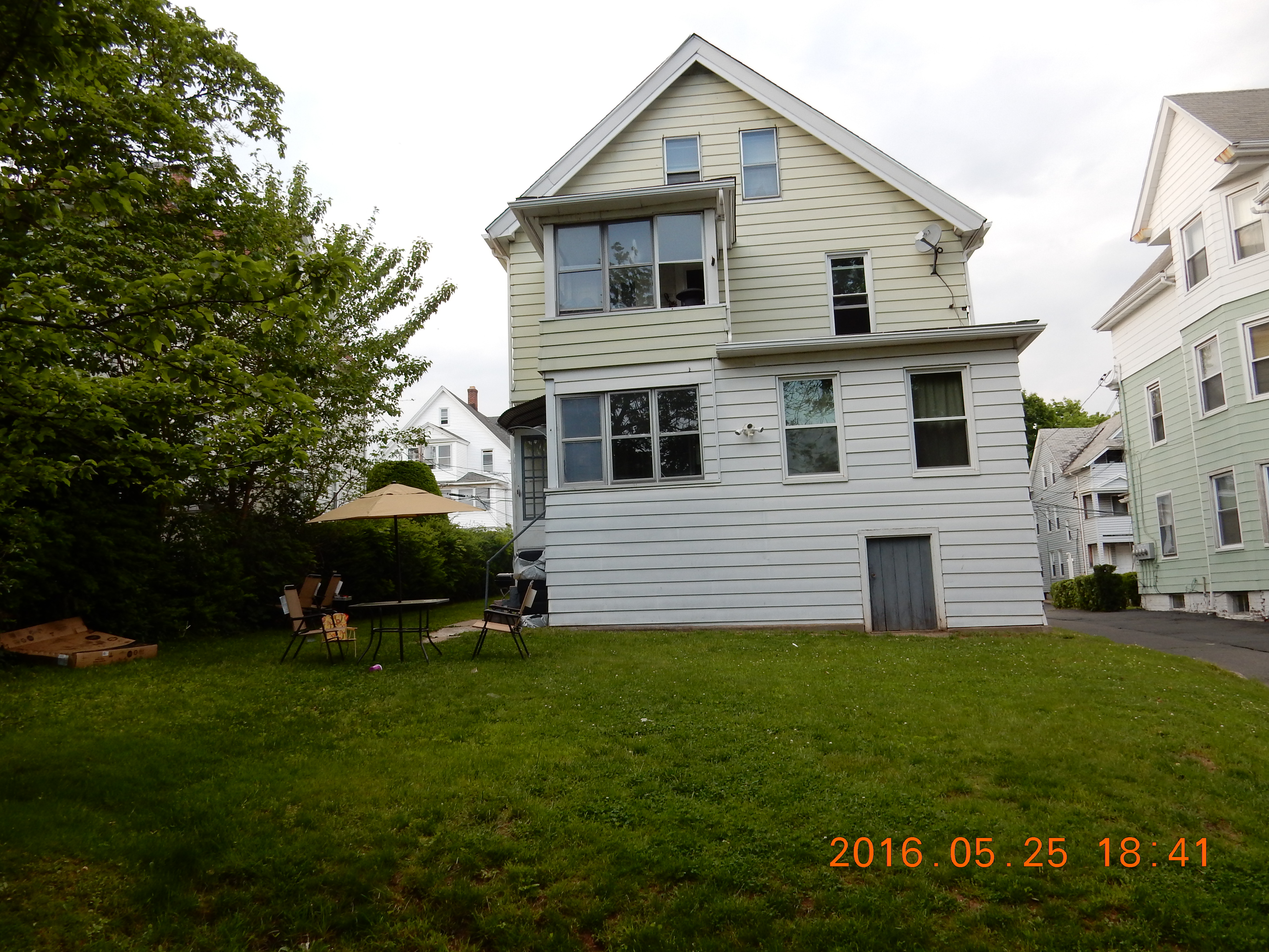 537 Church St, New Britain, CT 06051