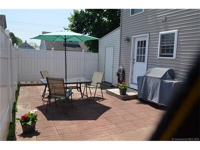 31Green St, New Britain, CT 06051