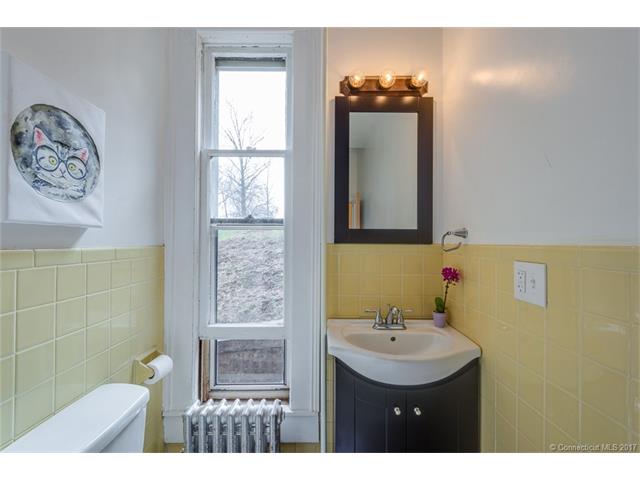 65 S High St, New Britain, CT 06051