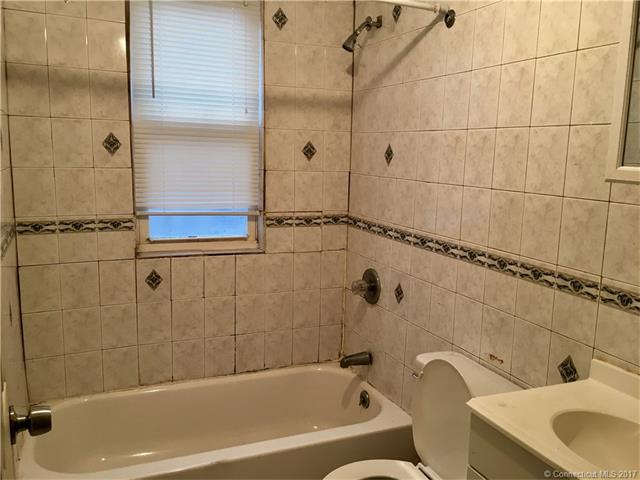 25 Tremont St, New Britain, CT 06051