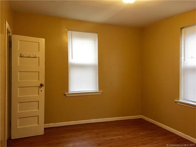 25 Tremont St, New Britain, CT 06051