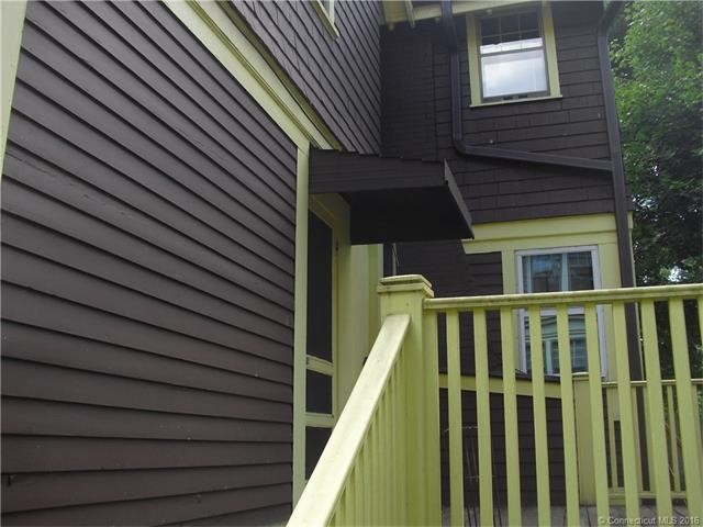 25Murray St, New Britain, CT 06052