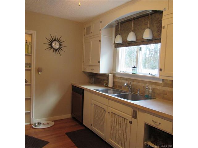 422 Monroe St, New Britain, CT 06052