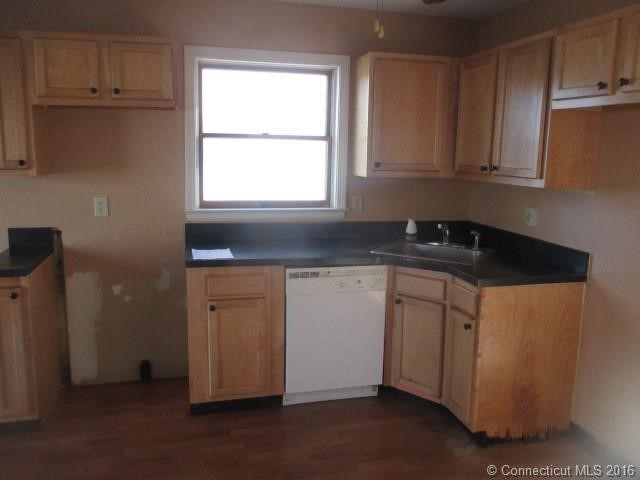 635Osgood Ave #15-A, New Britain, CT 06053