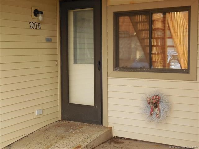 200Brittany Farms Rd #B, New Britain, CT 06053