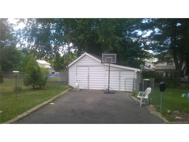77Cleveland St, New Britain, CT 06053