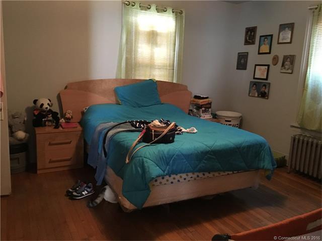 84 Cabot St, New Britain, CT 06053