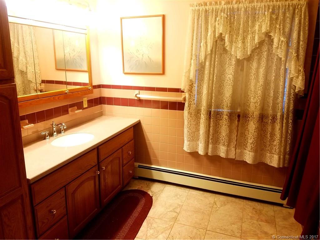 81 Carver St., New Britain, CT 06053