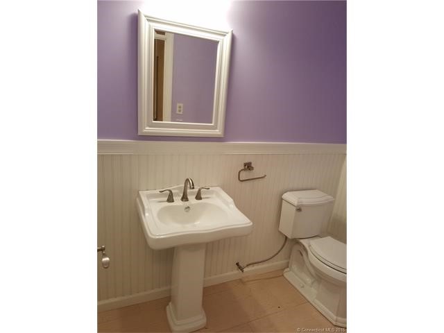 143Brittany Farms Rd #B, New Britain, CT 06053