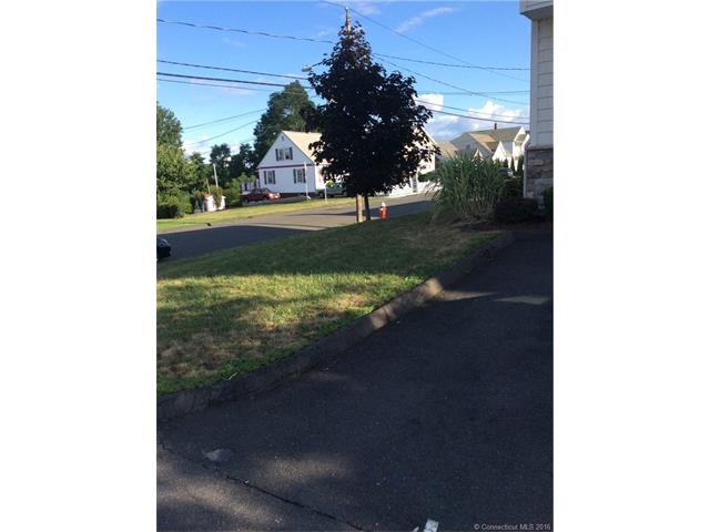 270 Booth St, New Britain, CT 06053