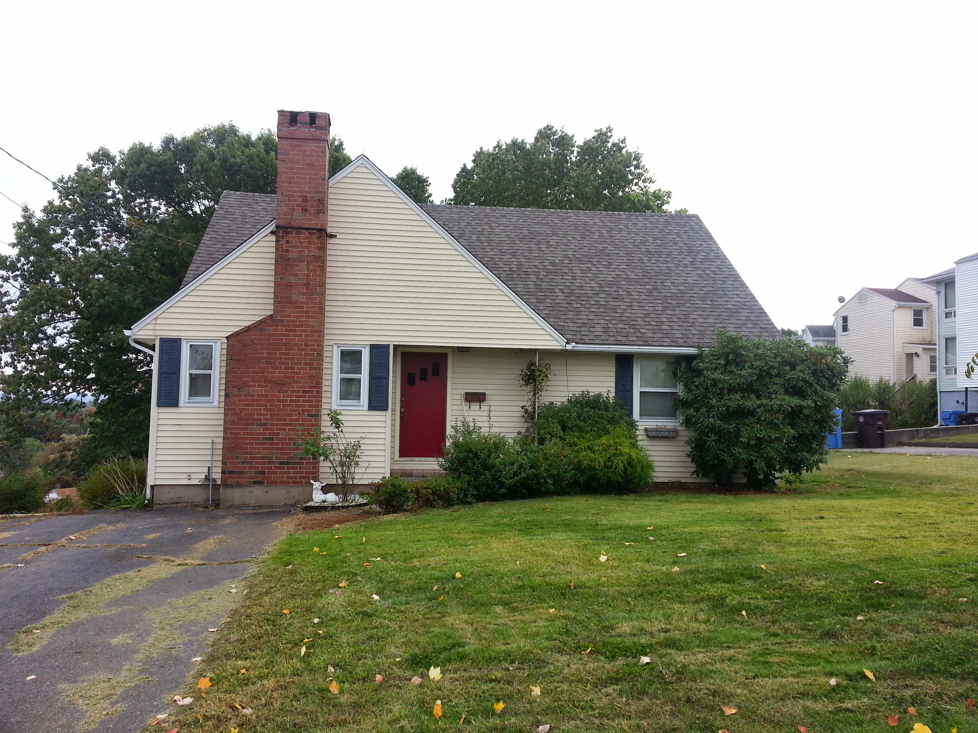 115 Hawthorne St, New Britain, CT 06053