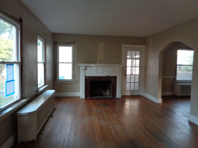102 Roxbury RdNew Britain, CT, 06053Hartford County
