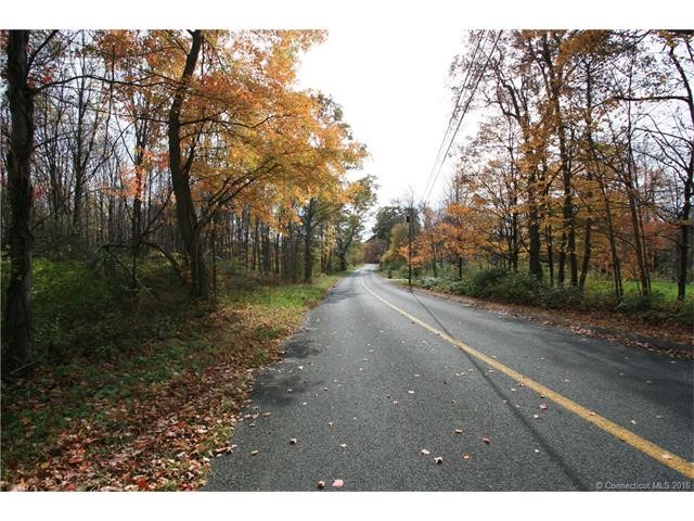 390Bruning Rd, New Hartford, CT 06057