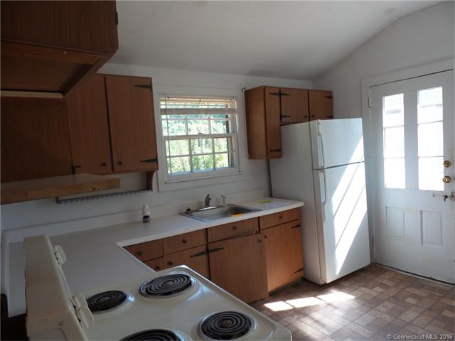 206 Main St, New Hartford, CT 06057