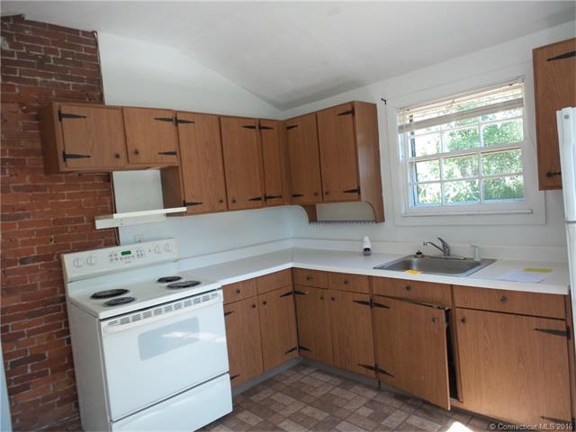 206 Main St, New Hartford, CT 06057